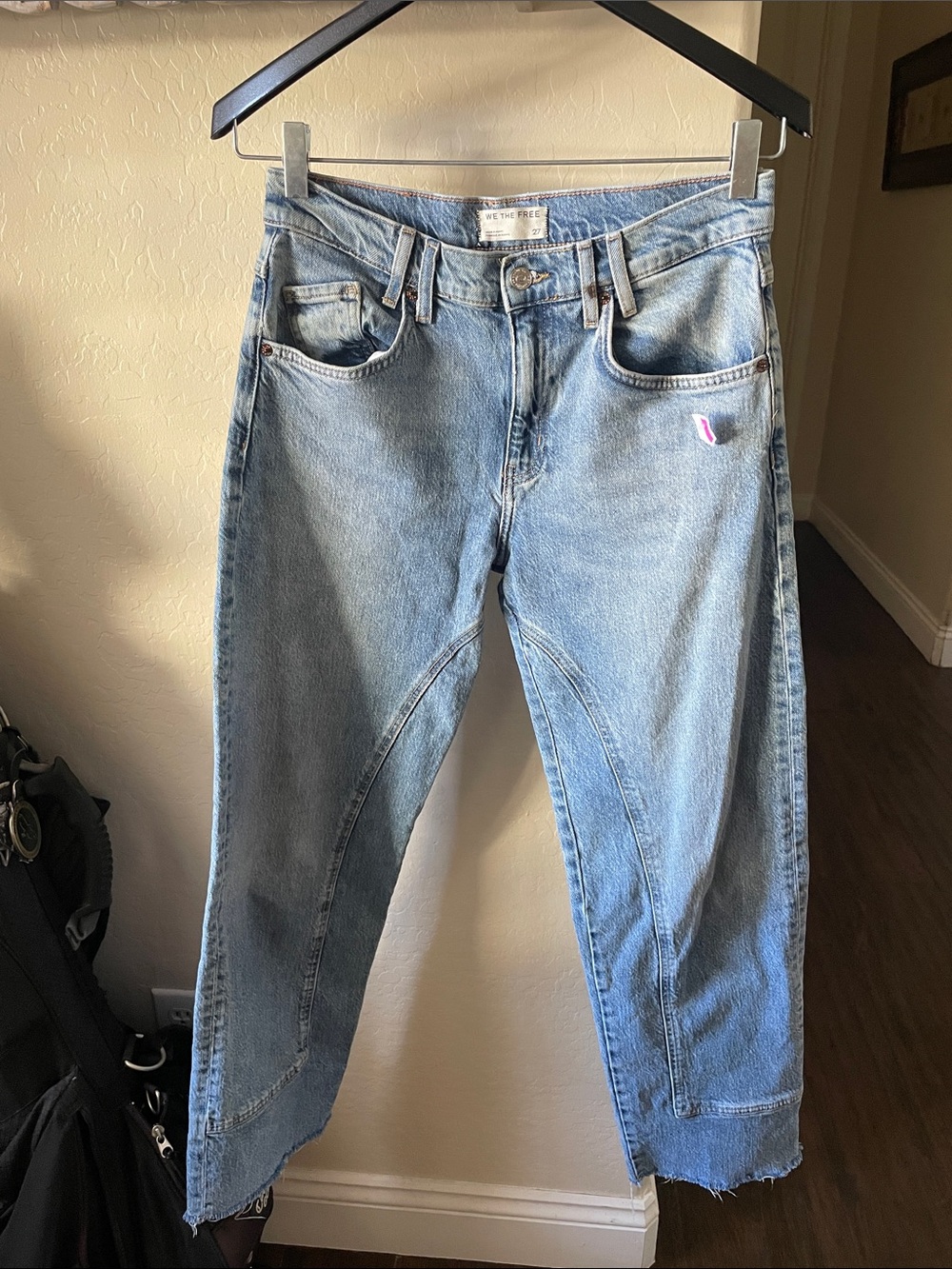 NWT FREE PEOPLE Risk Taker Mid-Rise Jeans! - Picture 5 of 8